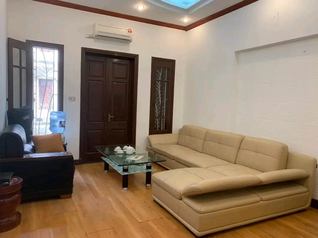 Phân Lô 156 Lạc Trung, 61m2, 5T, MT4.4m, 13.7Tỷ, Ô Tô, Vỉa Hè.