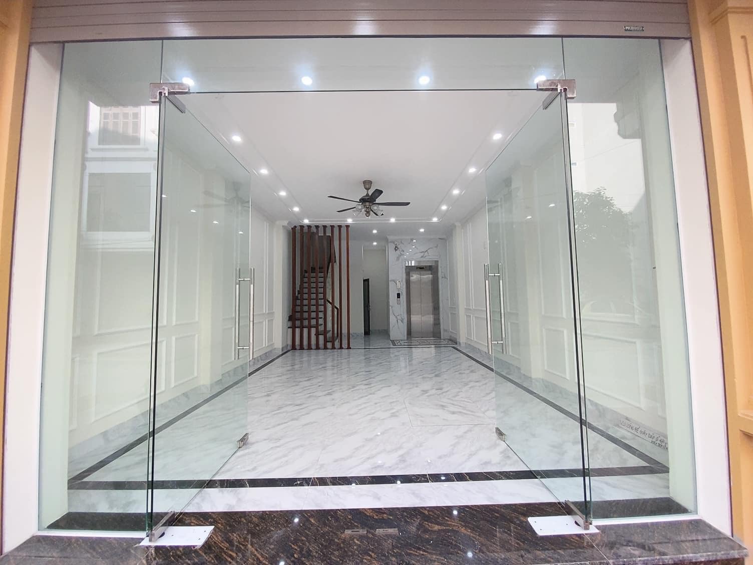 NHÀ ĐẸP 5 TẦNG MỖ LAO, Ô TÔ, KINH DOANH, 42M GIÁ NHỈNH 8 TỶ..