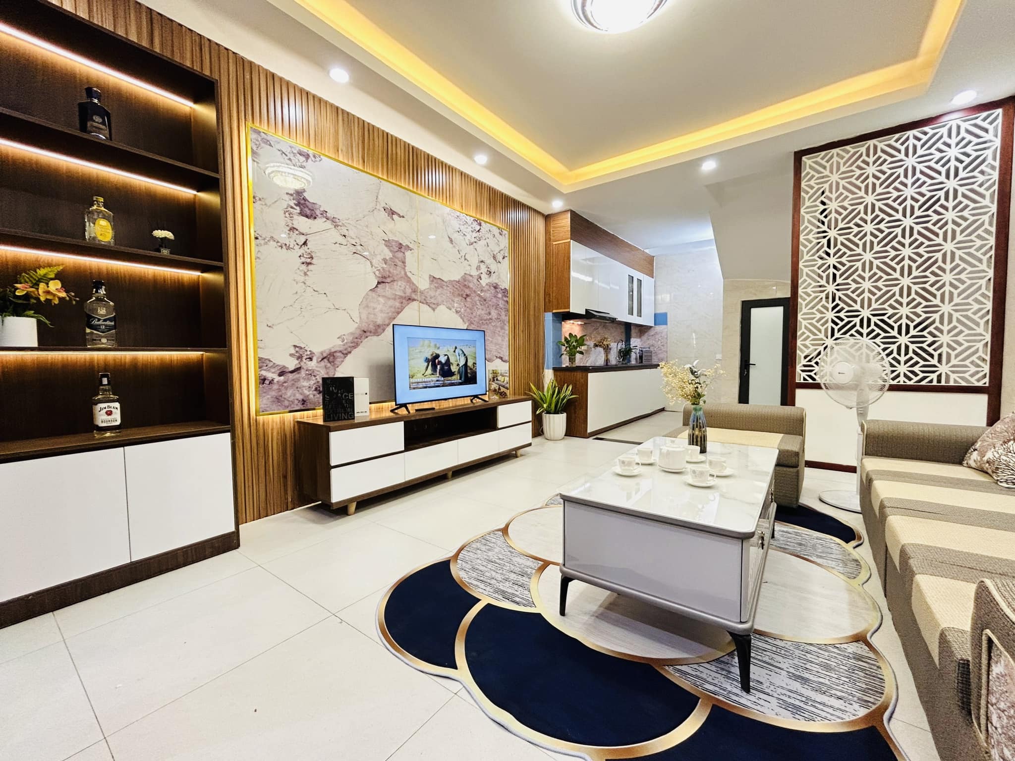 BÁN NHÀ GIẢNG VÕ, BA ĐÌNH, Ở NGAY, 32M2 4T MT5M, GIÁ 3.5 TỶ.