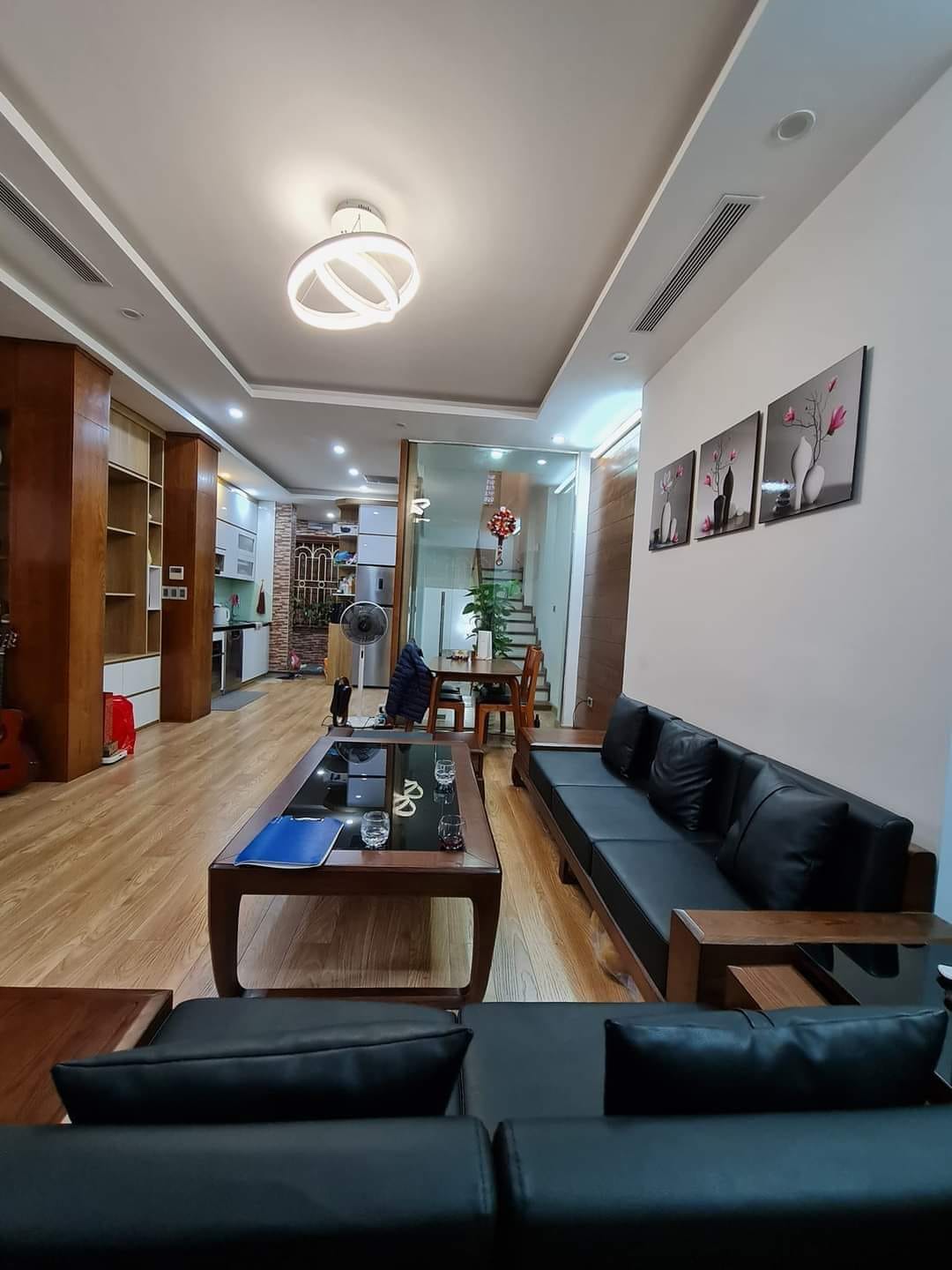 NHÀ 5 TẦNG QUAN NHÂN, LÔ GÓC 3 THOÁNG, Ô TÔ, DT 60M GIÁ NHỈNH 8 TỶ.