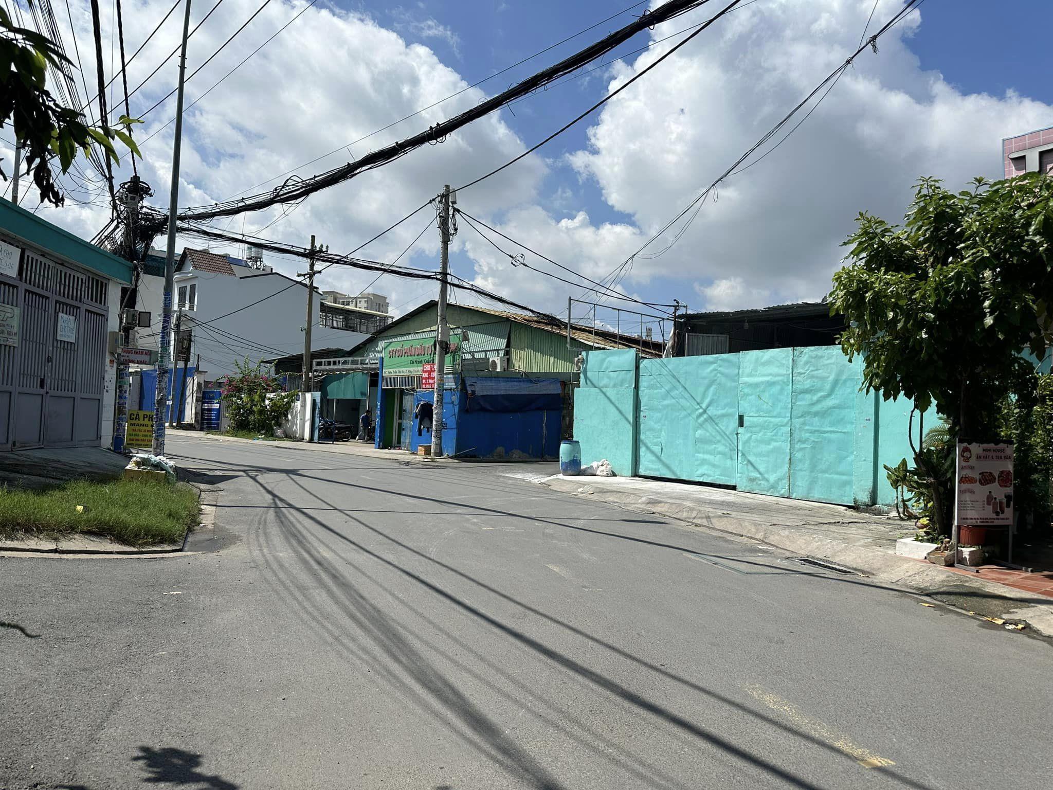 Nhà 9x12, mặt tiền ngay chợ BÀ Điểm, kề KCN Vĩnh Lộc, chỉ 6.2 tỷ.