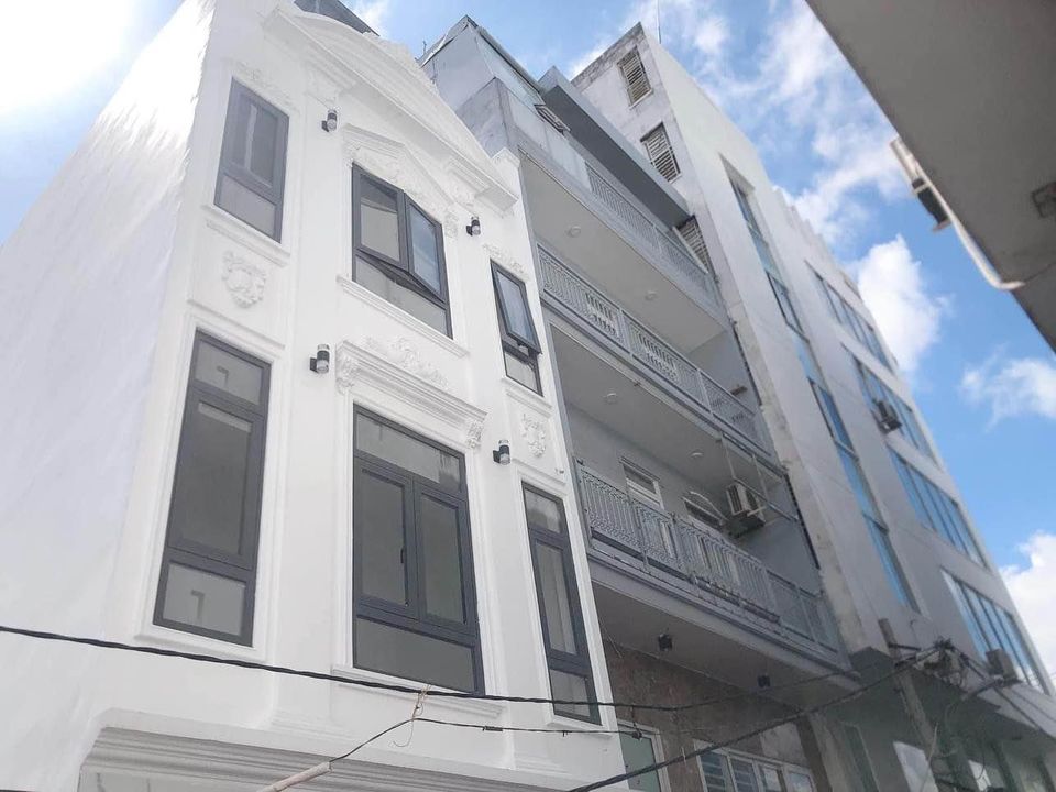 NHÀ MỚI 3 TẦNG HẺM XE TẢI KẾ MT NGUYỄN THỊ THẬP 15m TRUNG TÂM QUẬN 7 GIÁ CHỈ 6,98TỶ.