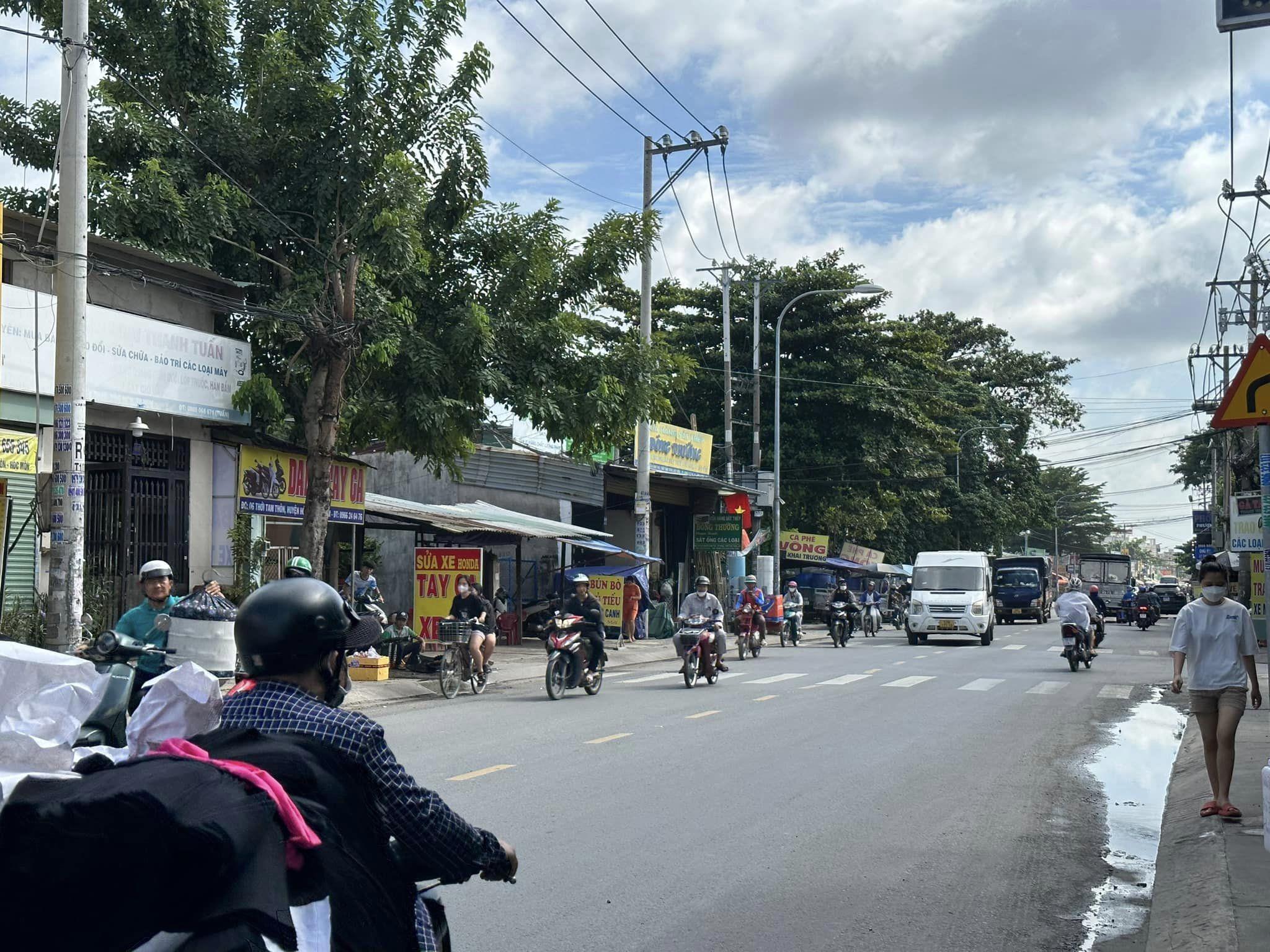Nhà mt nhựa 9x12m ngay Lê Thị Lơ, Tân Hiệp, Hocmon.