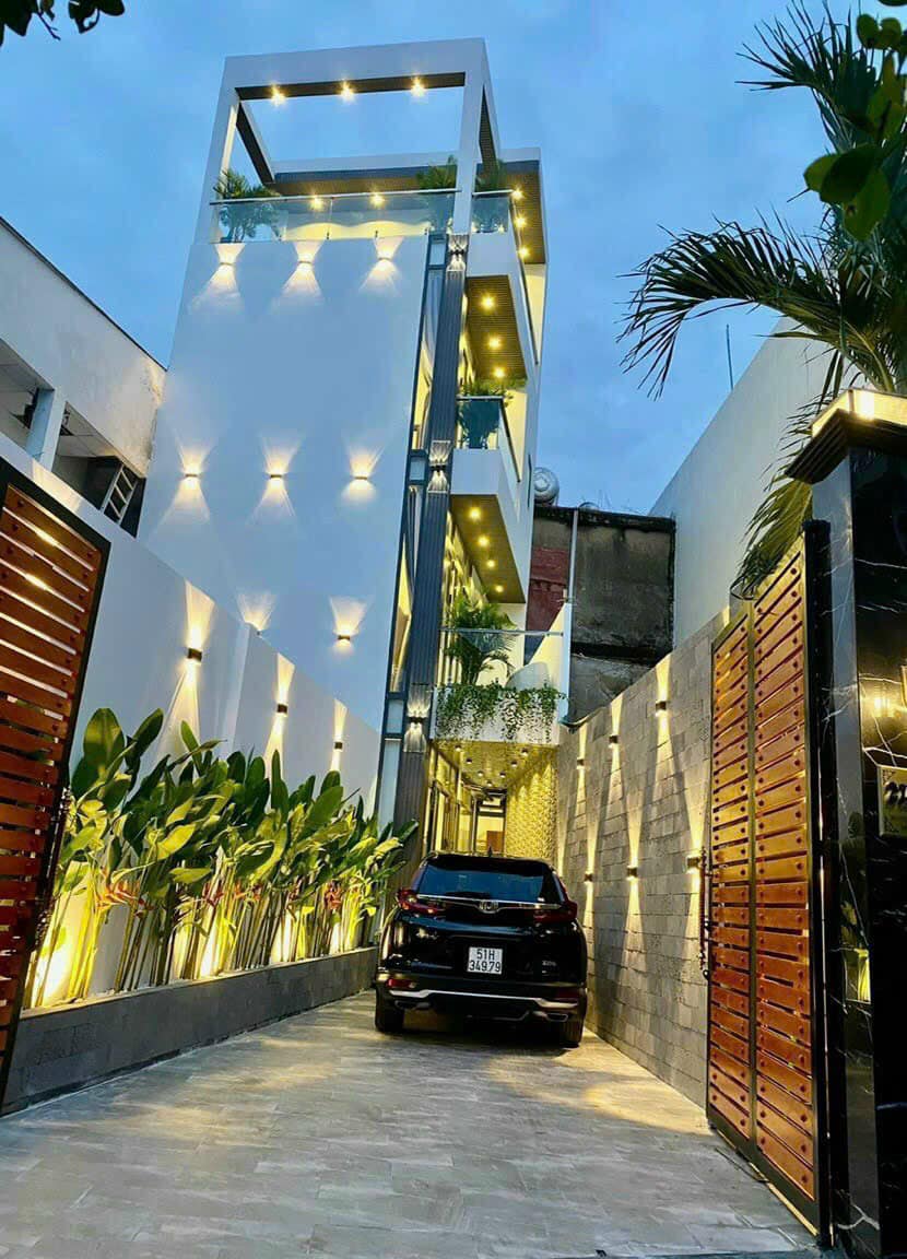 NGỘP XẢ LỖ, BIỆT THỨ SÂN VƯỜN, 1/ NGUYỄN VĂN LƯỢNG HẺM XE TẢI THÔNG, 87M2 4 TẦNG TẶNG FULL NỘI THẤT CAO CẤP.