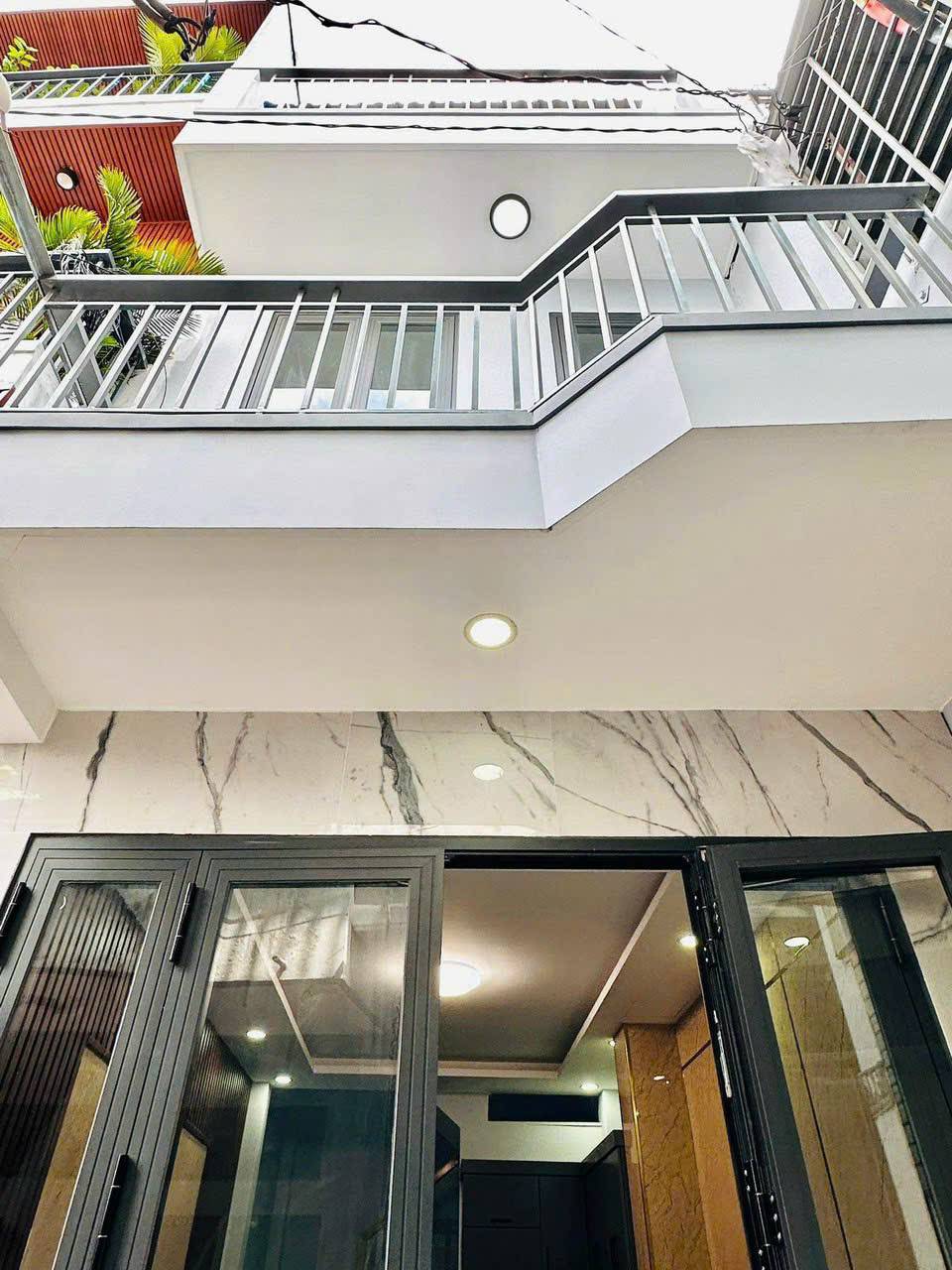 Bán Nhà Đẹp Gò Vấp Chỉ 2. tỷ, 3 Tầng, DTS 66m2, Nguyễn Văn Khối.