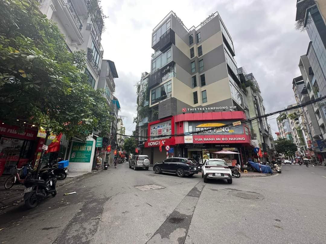 Bán Nhà Cát Linh - Đống Đa - 2 Mặt Ngõ - Ô tô - Kinh Doanh 50 m2, 6 tầng, MT 3.5, GIá 11.9 tỷ.