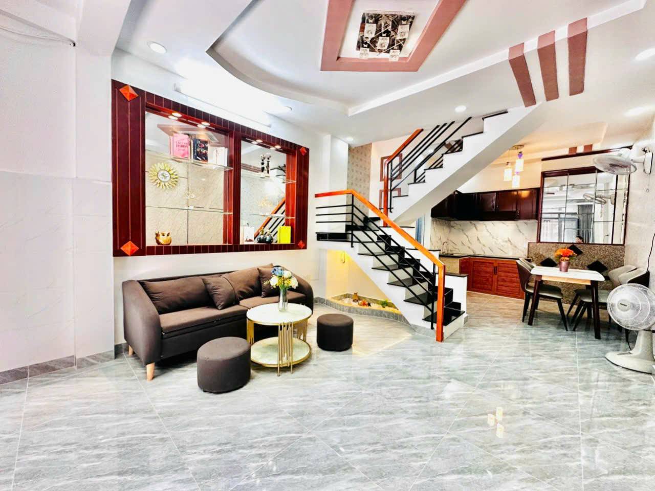 Bán Nhà Gò Vấp 32m2, Chỉ 3. tỷ, Thống Nhất, Hẻm 3 mét..