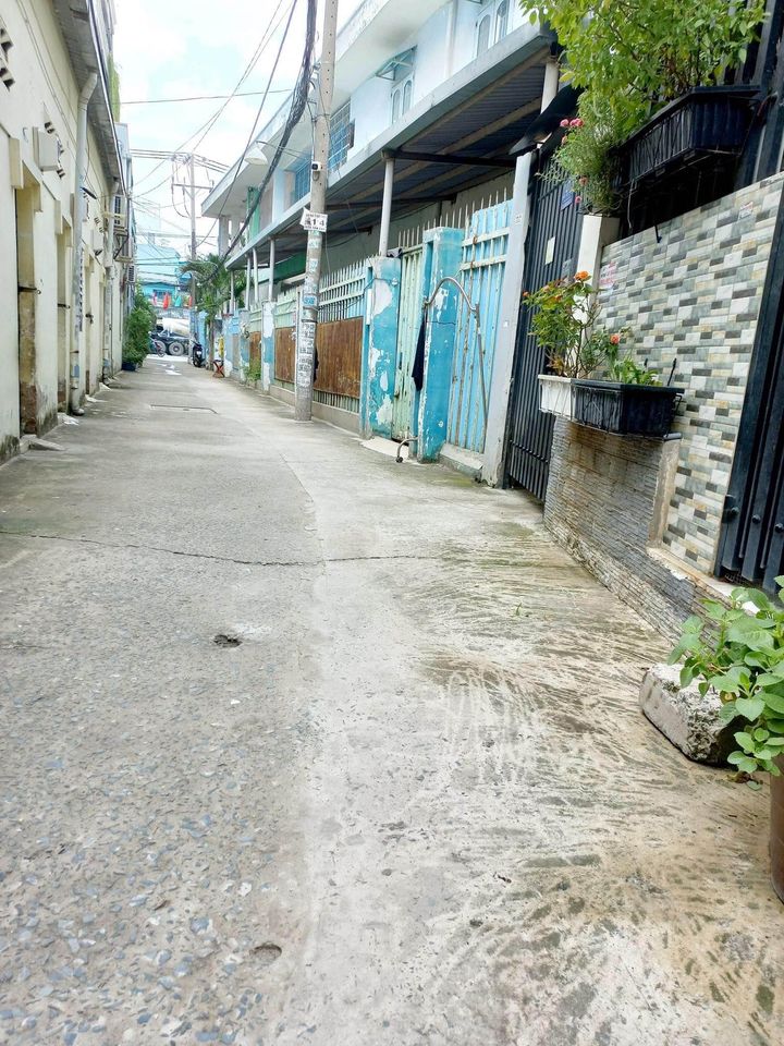 BÁN ĐẤT NGANG 5m - HXH TỚI ĐẤT - CÁCH MT HUỲNH TẤN PHÁT CHỈ 30m - KỀ PHÚ MỸ HƯNG - QUẬN 7.