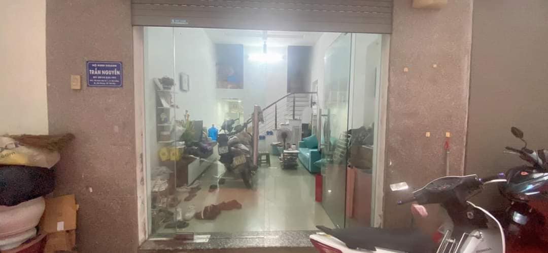 Nhà Bà Triệu, Hà Đông, 45m2, 3 tầng, 3.8 m mặt tiền, giá 4.1 tỷ.