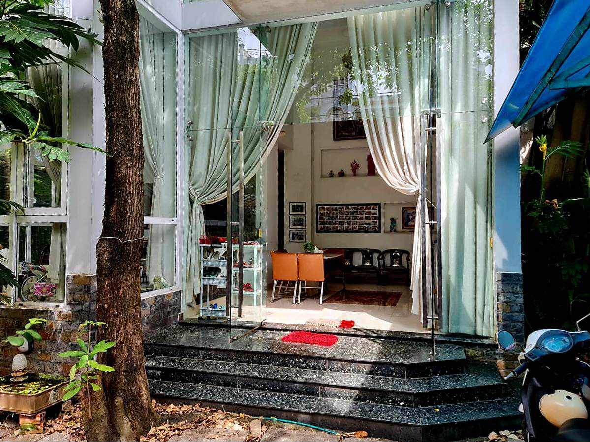 BIỆT THỰ CAO CẤP KHU THẠCH LAM TÂN PHÚ - 200M2 - 4 TẦNG - NGANG 12M BỀ THẾ, CHỈ NHỈNH 23 tỷ.