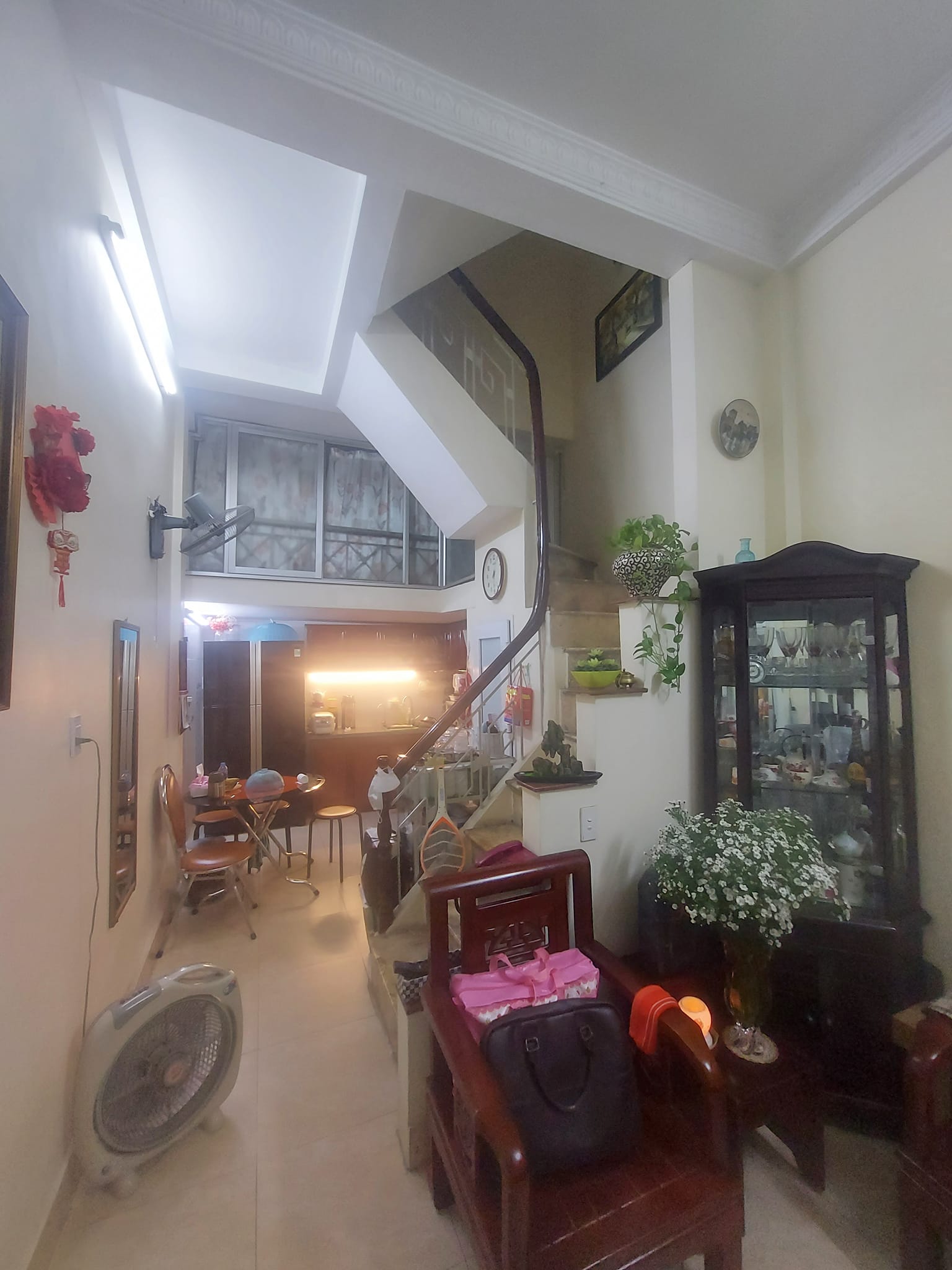 Nhà Đẹp Xã Đàn Phương Liên Đống Đa Ở Ngay 30m 5 Tầng 6 Tỷ Mt 5m Ngõ Thông Ô Tô Kinh Doanh.