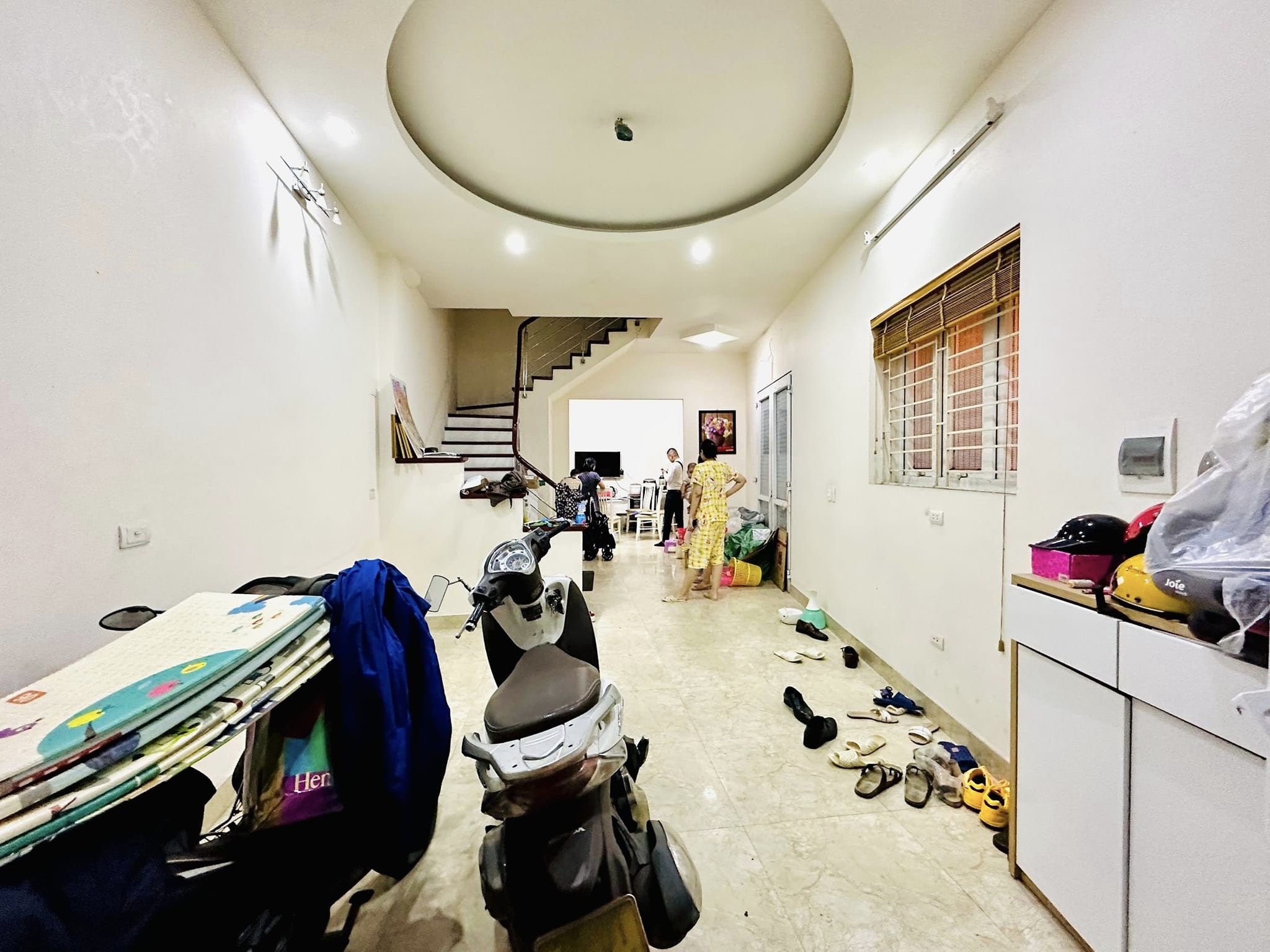 Bán nhà phố Văn Chương, 15m ra phố, nhà đẹp, 40m, 5T, 4.3 tỷ.