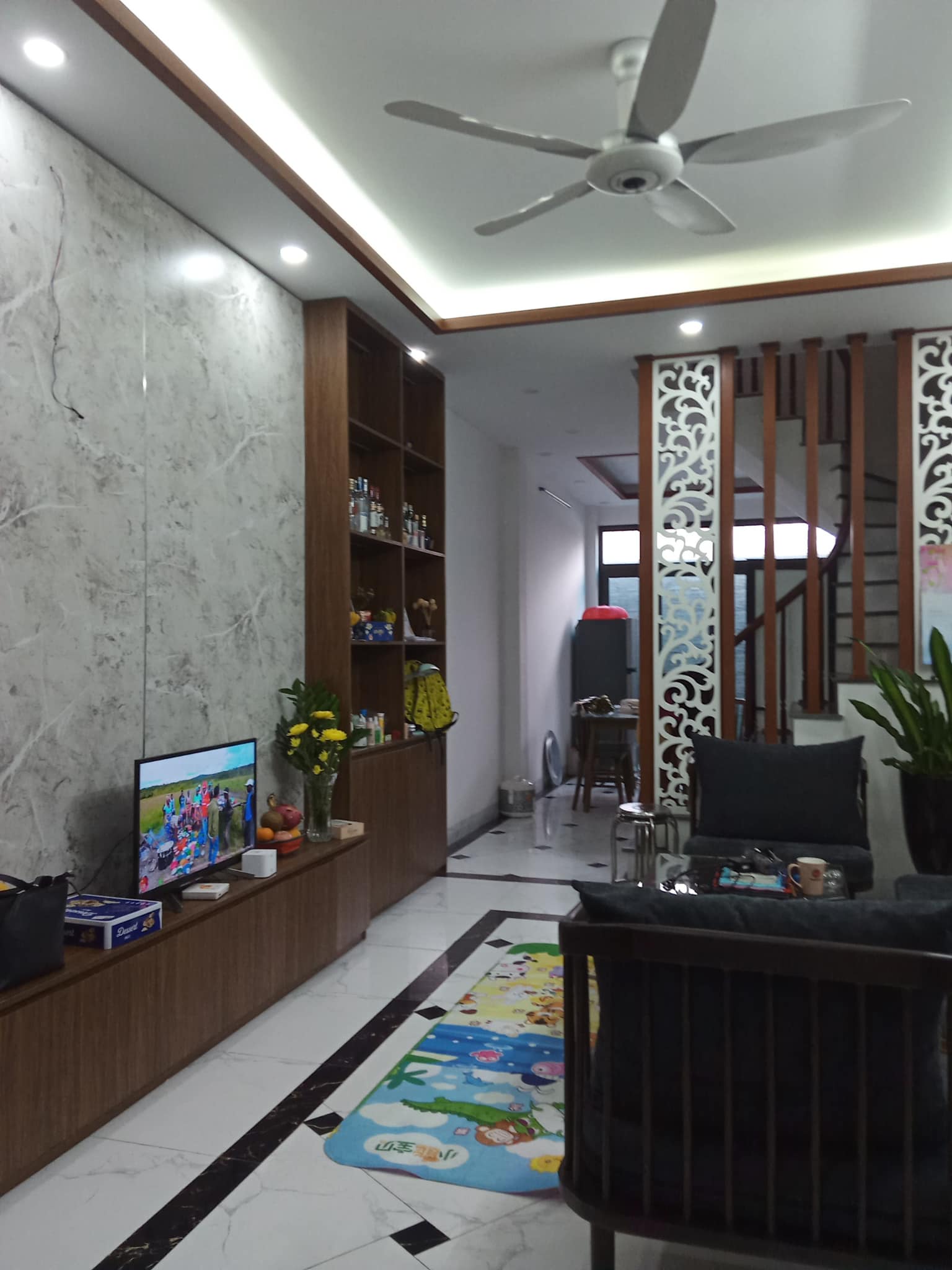 BÁN NHÀ PHỐ NGUYỄN CHÍNH 4 TẦNG x 53M - MẶT NGÕ KINH DOANH THOẢI MÁI - NGÕ NÔNG THOÁNG SÁNG.