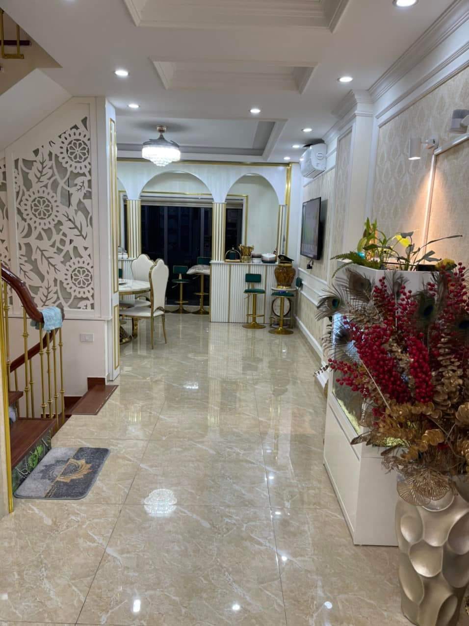 BÁN NHÀ NGÕ 131 THÁI HÀ, ĐỐNG ĐA, KINH DOANH, Ô TÔ, THANG MÁY, 130M2 x 5T, CHỈ 26.9 TỶ