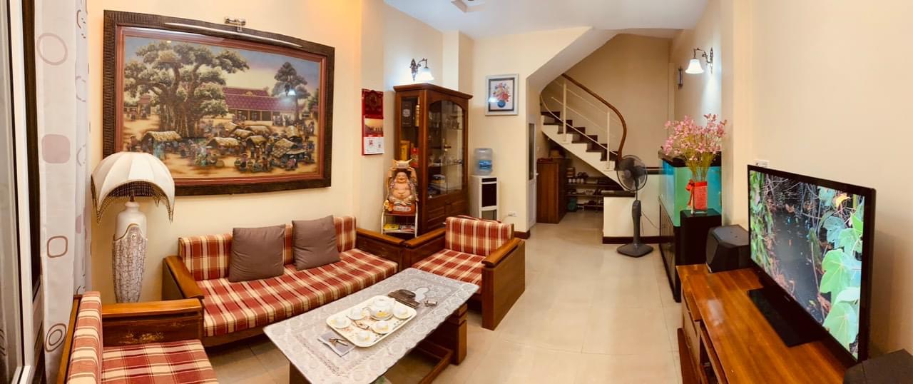 BÁN NHÀ TÂN MAI QUẬN HOÀNG MAI - 40M 6 TẦNG MT 3.7M - CHỈ HƠN 3 TỶ PHÂN LÔ NGÕ THÔNG 5M RA OTO TRÁNH NHÀ ĐẸP Ở SƯỚNG.