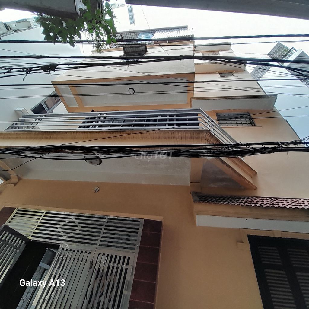 Nhượng nhà nguyên căn 37m2 x 4 tầng tại ngõ 35 Phan Kế Bính, Ba Đình.