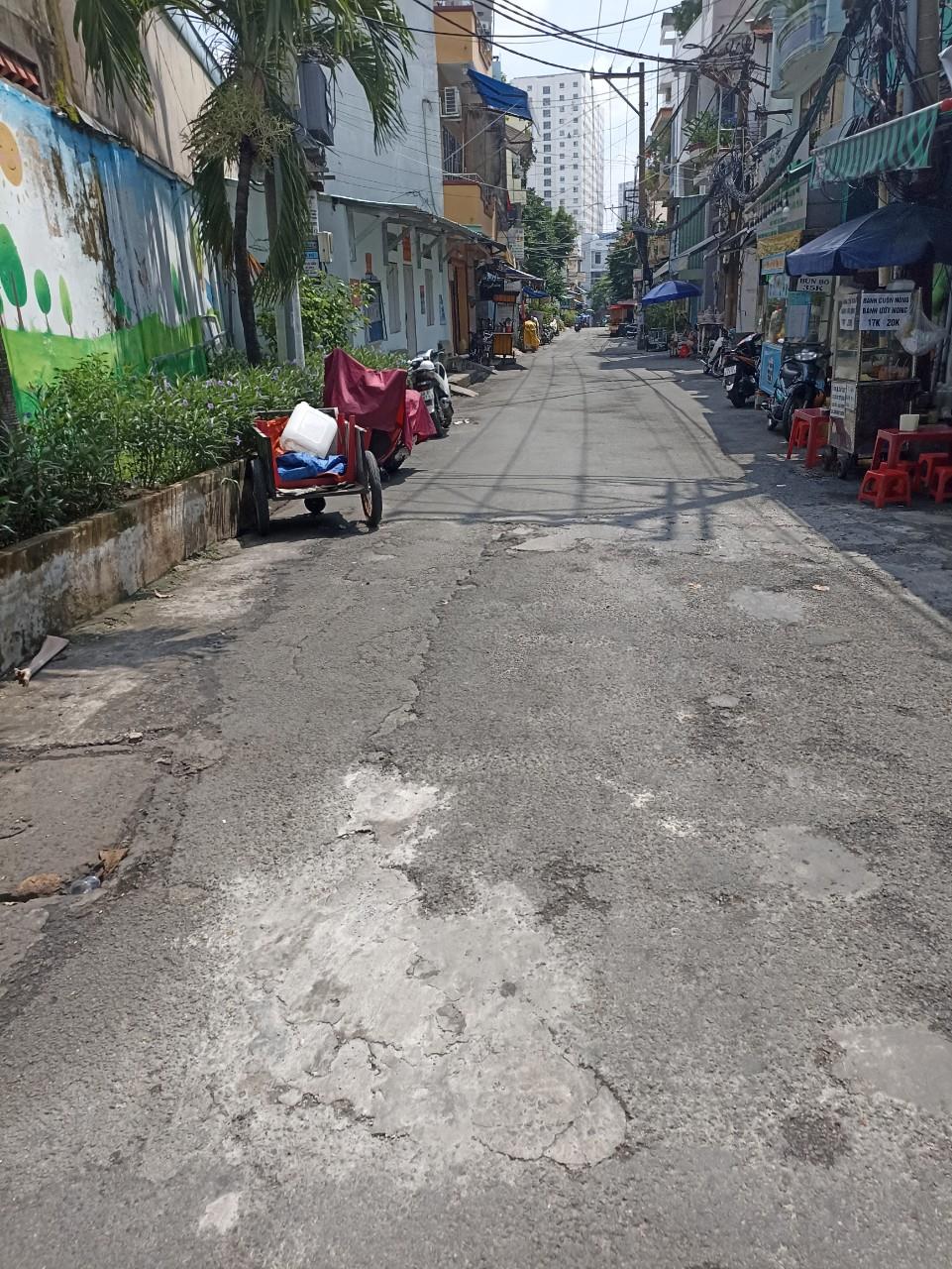 Nhà bán,2tầng,40m2,Hẻm bagat,Nơ trang long,Bình thạnh,Giá:3,xty