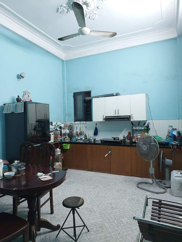 BÁN NHÀ 4 TẦNG PHỐ THÁI THỊNH 62M2 – MT 4M – 5.99 TỶ..