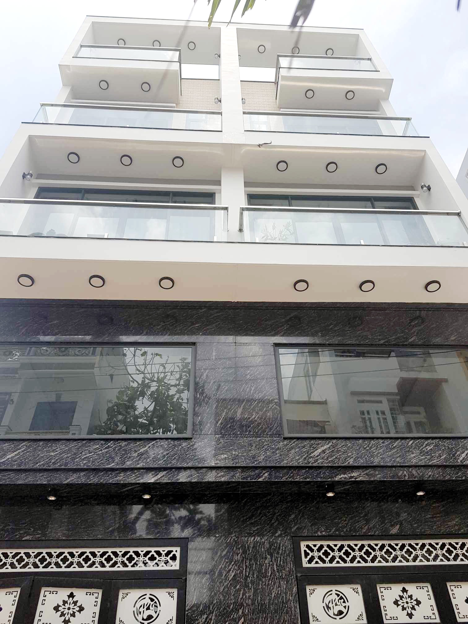 NHÀ KHU PHÂN LÔ ĐƯỜNG NHỰA Ô TÔ TRÁNH - 5 TẦNG 6PN - DÂN TRÍ VIP CHỈ 6TỶ Đường Miếu Gò Xoài, Bình Hưng Hòa A, Bình Tân.