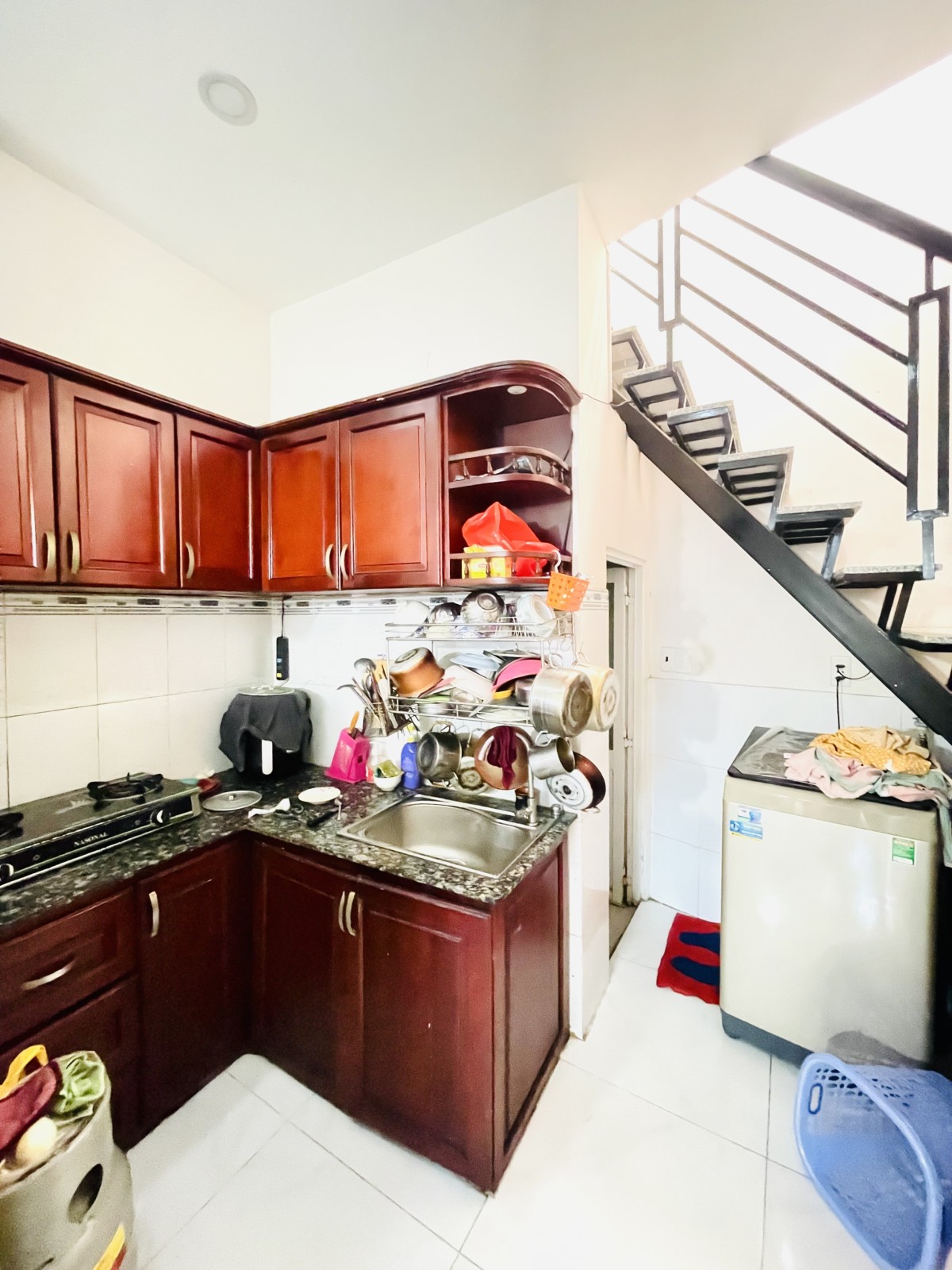 Bán Nhà Phan Văn Trị P11 Bình Thạnh, 2 tầng 2 PN chỉ nhỉnh 3 tỷ.