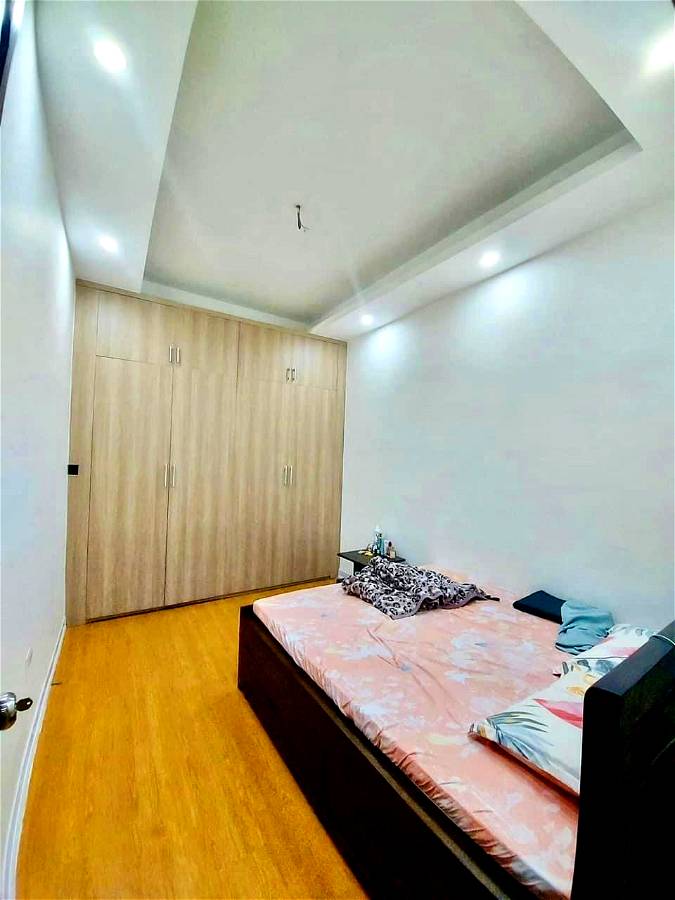 Ô TÔ TRÁNH 15M - MẶT NGÕ KINH DOANH THÔNG TỨ PHÍA.