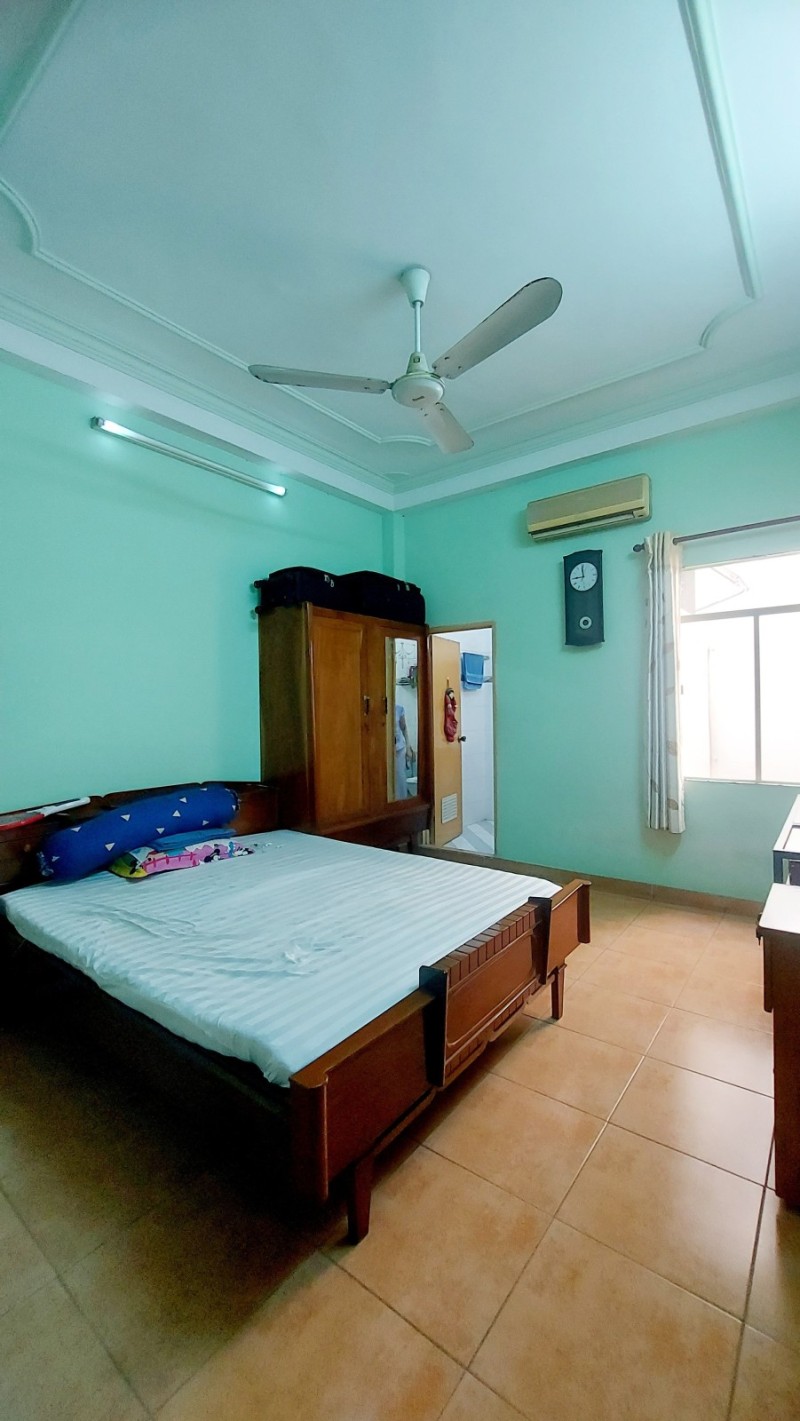 Bán nhà gần Lý Thường Kiệt Tân Bình, 58m2, 5PN, rất đẹp, chỉ 6 tỷ nhỉnh.