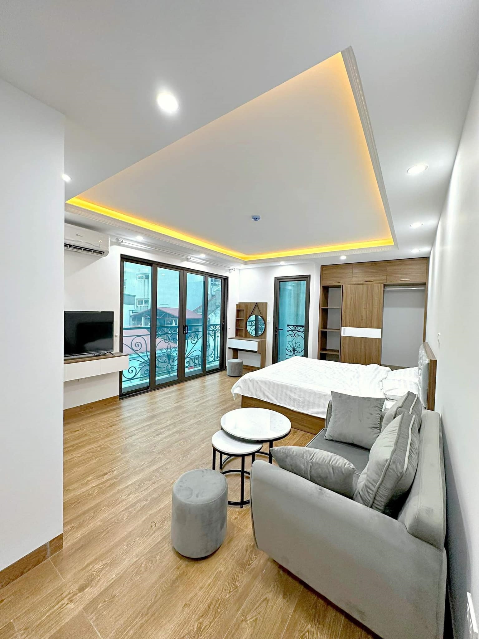 Bán CCMN Vũ Trọng Phụng, 112m2, 7 tầng thang máy, 22P, thầu 110tr/th, nhỉnh 16 tỷ.