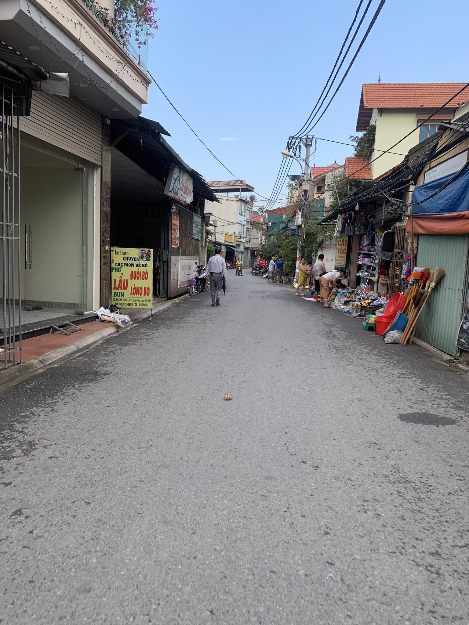 Bán nhà 4 tầng 75m2 trục chính kinh doanh giá nhỉnh 7 tỷ.