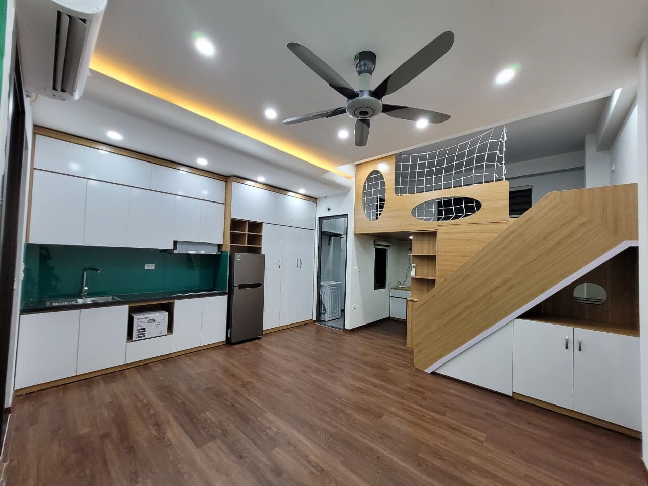 Đập hộp nhà trọ phố Quan Nhân, 113m2*7T thang máy, 22P, thầu 5tr/P, nhỉnh 16 tỷ.