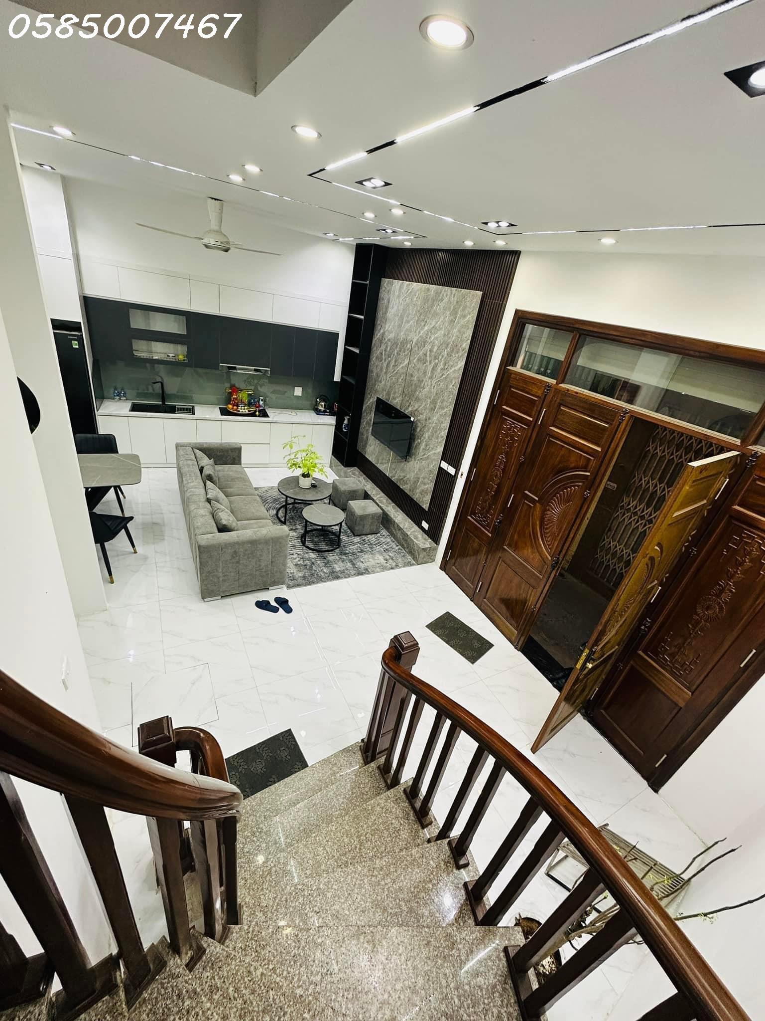 BÁN NHÀ PHỐ VÂN TRÌ , 76M2 , 4 TẦNG , MT 4M5 , 5 tỷ 7 MẶT ĐƯỜNG LỚN – 3 ÔTÔ TRÁNH – VỈA HÈ RỘNG.