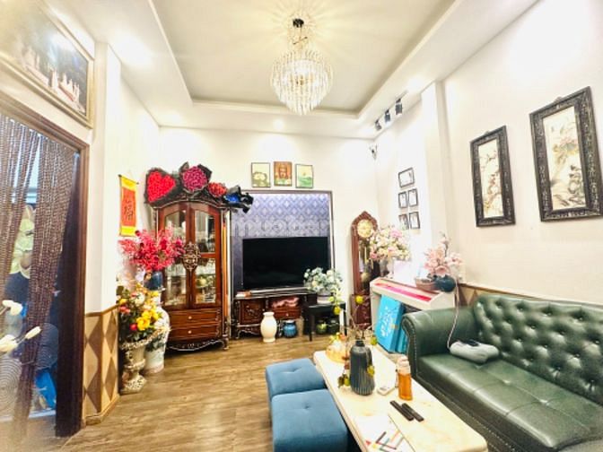 Chính chủ cần bán hoặc cho thuê nhà 4 tầng- 36m2, diện tích sử dụng, 150m. Khu vực Phố Tây Sơn, Ngã Tư Sở, Đống Đa.