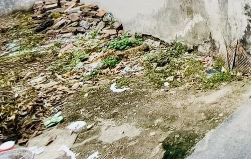 ĐẤT VUÔNG ĐẸP ÔTÔ ĐỖ CỬA NGÕ THÔNG CÁC PHÍA.