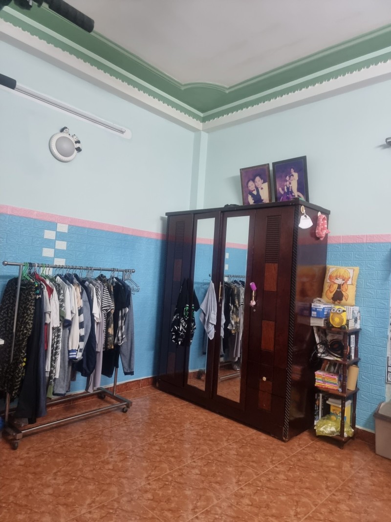 Bán gấp nhà CMT8, Quận 3 – 5.5x12, nở hậu, cực bảnh, chỉ 4 tỷ nhỉnh.