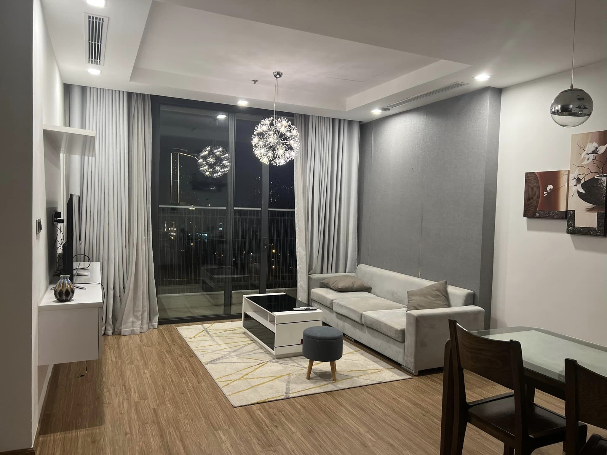 Tôi bán căn nhà Trung Phụng, Đống Đa, 70m2 lô góc xây CCMN rất đẹp nhỉnh 8 tỷ.