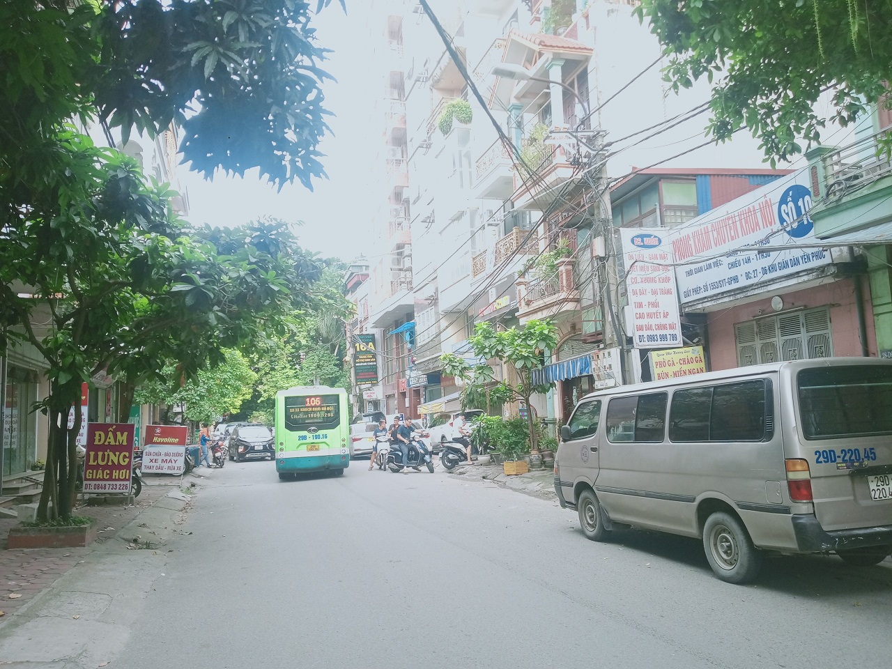 Bán đất Văn Quán, Hà Đông, 60m2, 2 mặt đường, trước nhà 15m kinh doanh, hơn 12 tỷ.