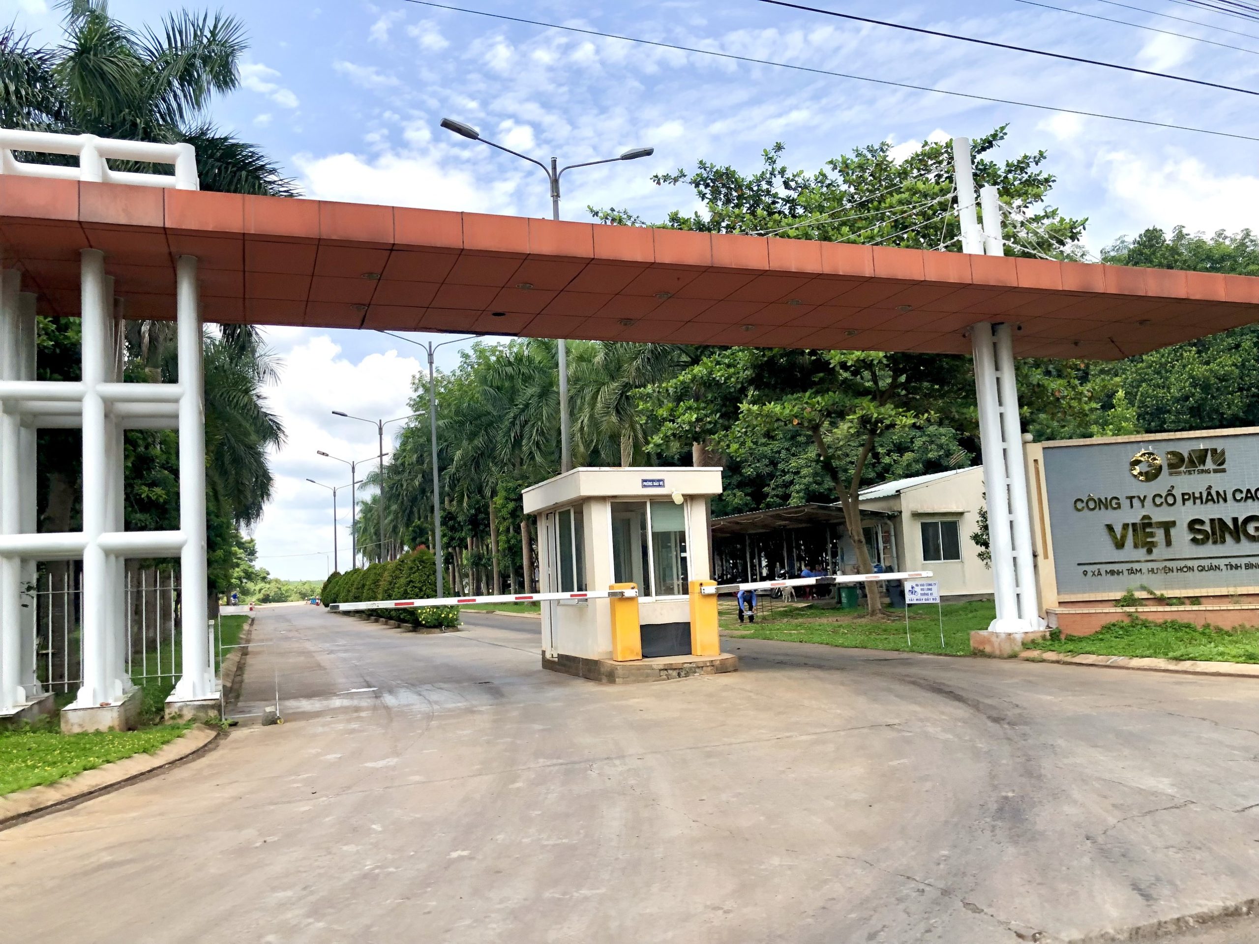 Đường nhựa Qh 32m, 225m2 giá ngộp ngay ĐT 752 nối dài( Hớn Quản-Bình Phước).