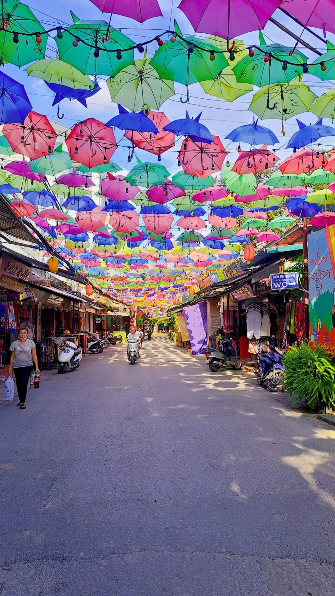 RẺ LẮM LUÔN, PHỐ LỤA HÀ ĐÔNG, 54M, Ô TÔ ĐỖ, NHỈNH 5 TỶ.