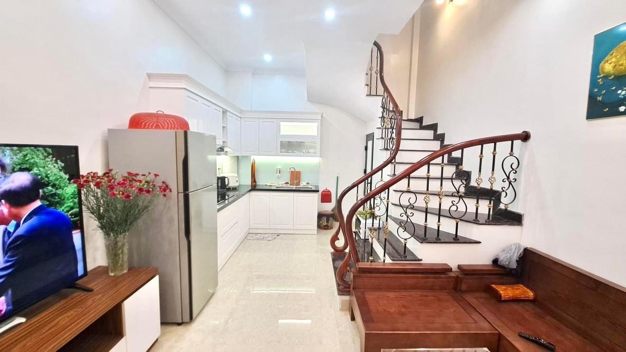 HỢP LÝ QUÁ, NHÀ TÂN TRIỀU, TRIỀU KHÚC, 35m, FULL ĐỒ, NHÀ ĐẸP, 4.4 TỶ.