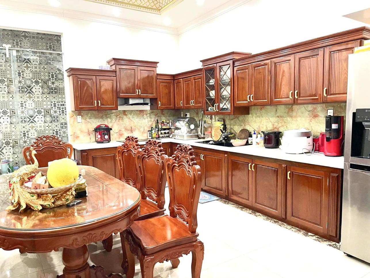 KHÔNG XEM HƠI PHÍ, NHÀ TÂN TRIỀU, Ô TÔ ĐỖ CỬA 43M, MẶT TIỀN HƠN 4M, 6.89 TỶ.