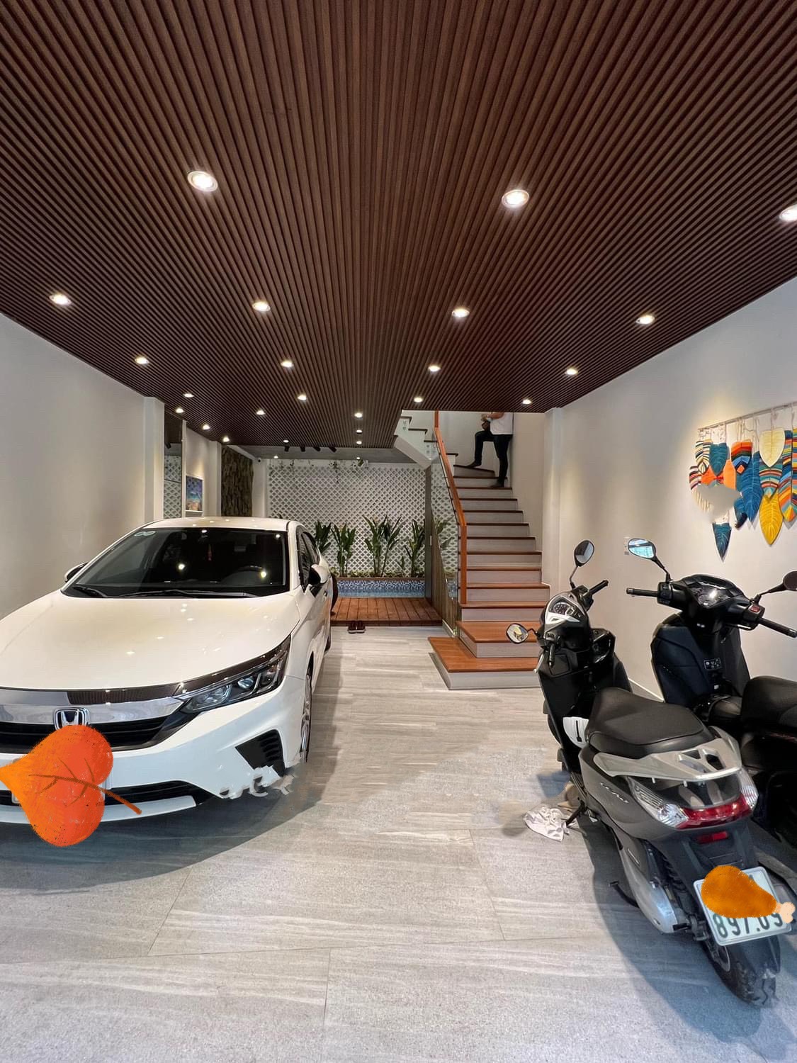 KHÔNG ĐỂ ĐÂU HẾT ĐẸP, LIỀN KỀ PHÙNG KHOANG, GARA Ô TÔ, FULL NỘI THẤT XỊN, MẶT TIỀN 5M.