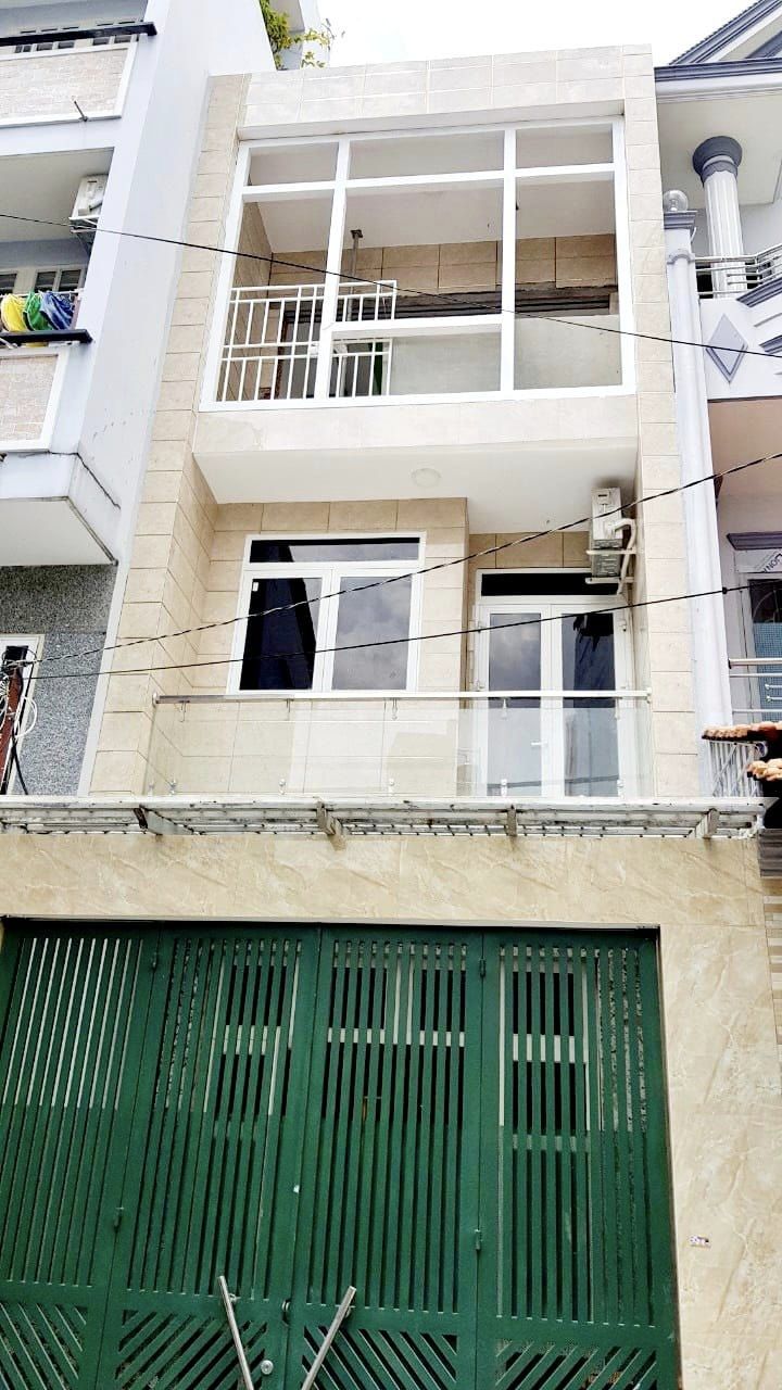 Bán Nhà HXH Lâm Thị Hố, Quận 12- 4x16, 3 tầng, 5PN.