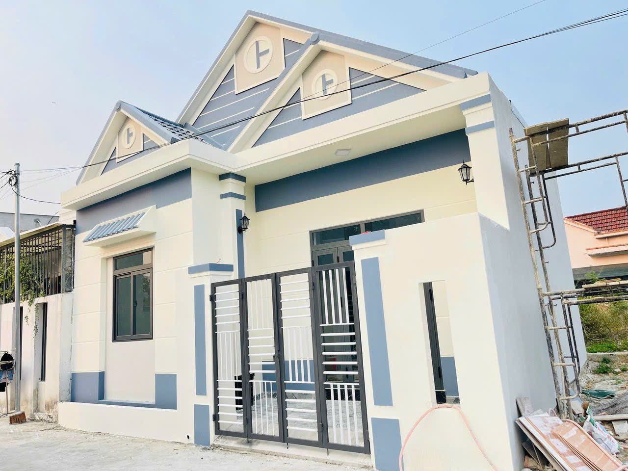 Bán nhà Diên Sơn giá rẻ đường Đồng Ngôn.