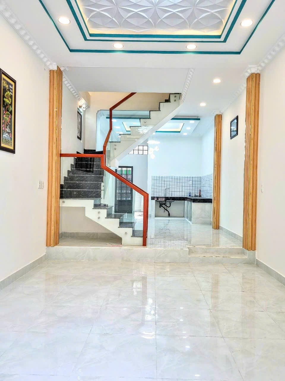 BÁN NHÀ MẶT TIỀN TƯƠNG LAI, TÂN PHÚ, NGAY CHỢ TÂN HƯƠNG, 64M2 HẺM XE TẢI.