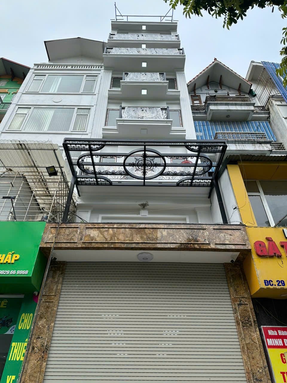 Chính Chủ Gửi Bán Nhà Mặt Phố Nguyễn Hoàng Quận Nam Từ Liêm Hà Nội.