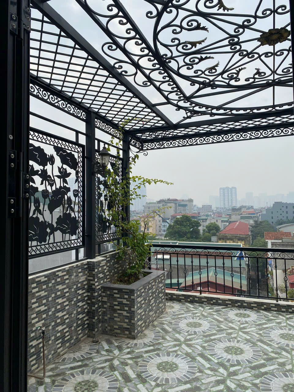 Bán Tòa Nhà Cao Tầng Mặt Phố Nguyễn Hoàng Quận Nam Từ Liêm Hà Nội. 85m 8T Thang Máy