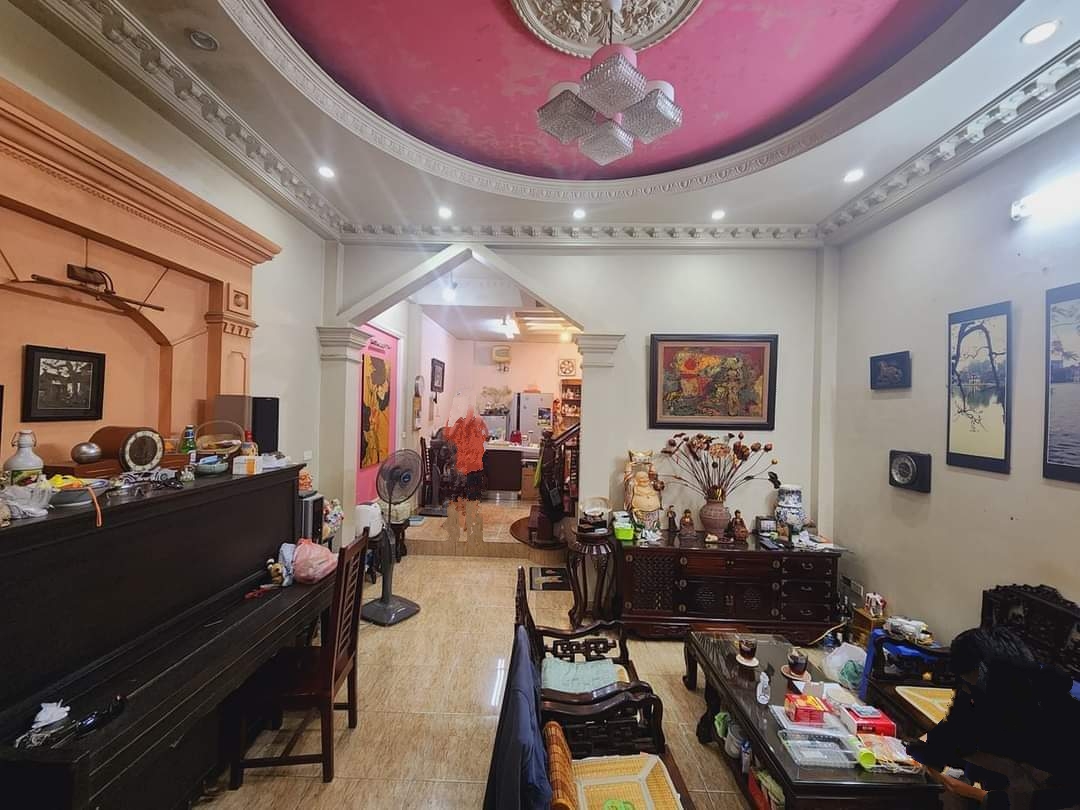 BÁN NHÀ ĐẸP NGÕ THÔNG, GẦN ÔTÔ PHỐ DƯƠNG QUẢNG HÀM, CẦU GIẤY 55m2 5 TẦNG GIÁ NHỈNH 7TỶ.