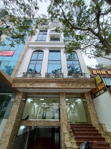 Cho Thuê Tòa Văn Phòng 9 Tầng Xây Mới MP Dịch Vọng Hậu.DT 130m2.Giá 180Tr/th.