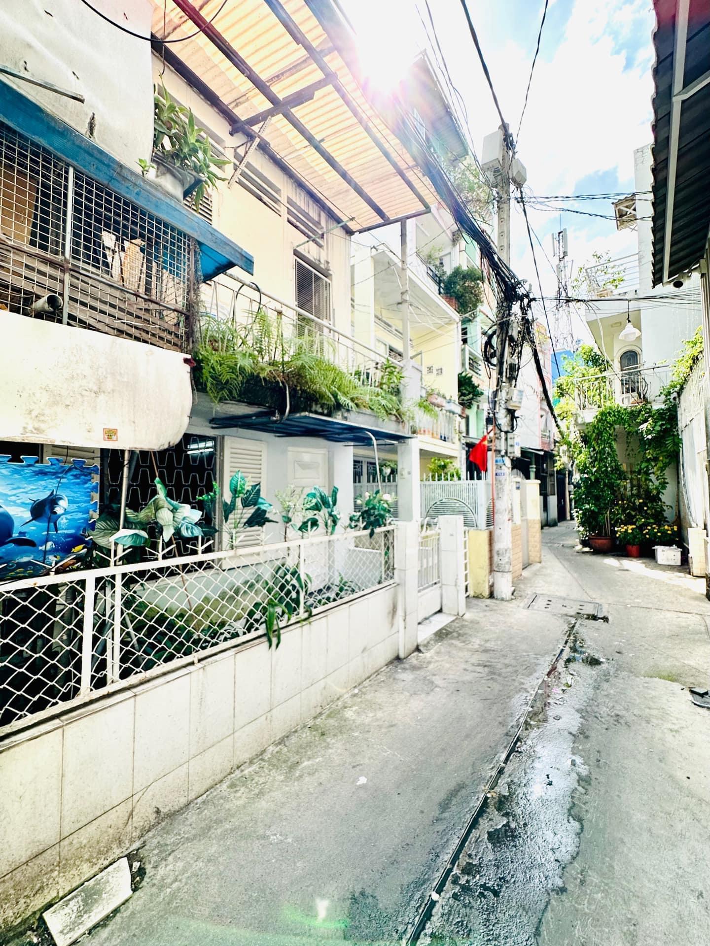 TÂN BÌNH GIÁP LÊ VĂN SỸ - 5X15 C4 TIỆN XÂY CHDV Nhỉnh 6 tỷ.