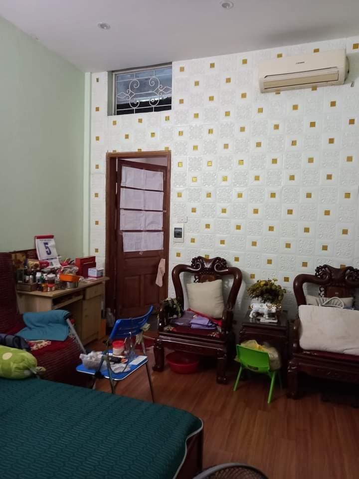 Nhà mặt phố Lê Gia Định kinh doanh phụ tùng ô tô, 40m2, MT 4m, 12.3 tỷ.