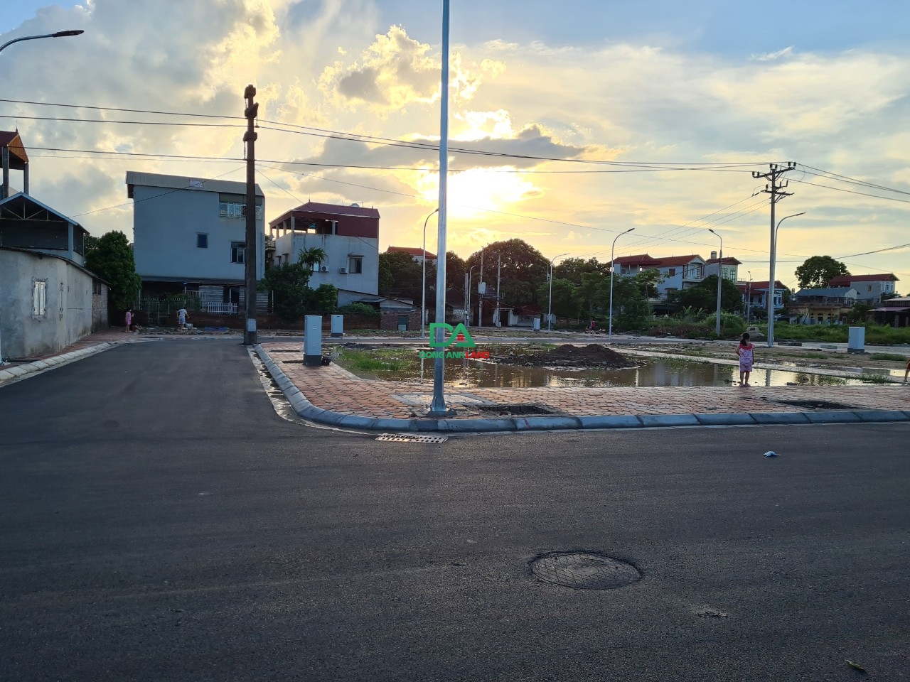 Bán đất đấu giá X1 Nguyên Khê Đông Anh - hạ giá cực sâu.